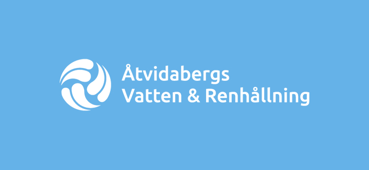 Åtvidabergs vatten och renhållnings logotyp på ljusblå bakgrund.